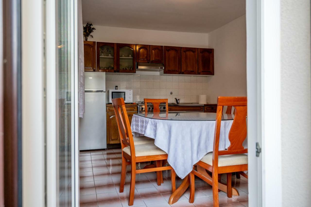Apartment Matija Podstrana Exterior photo